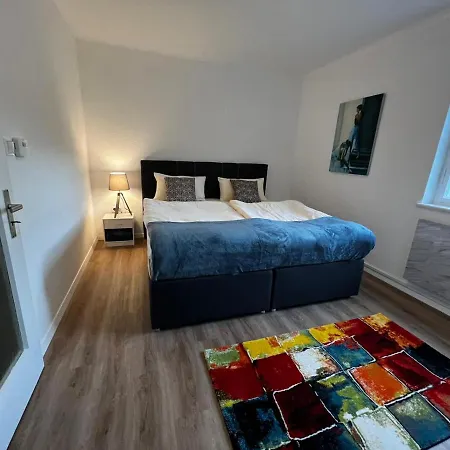 Monteurwohnungen An Der Tauber Apartmán *