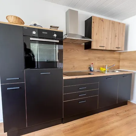 Monteurwohnungen An Der Tauber Apartmán *