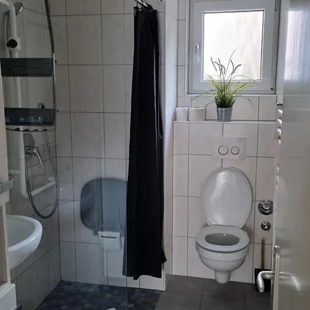 Apartment Monteurwohnungen An Der Tauber *